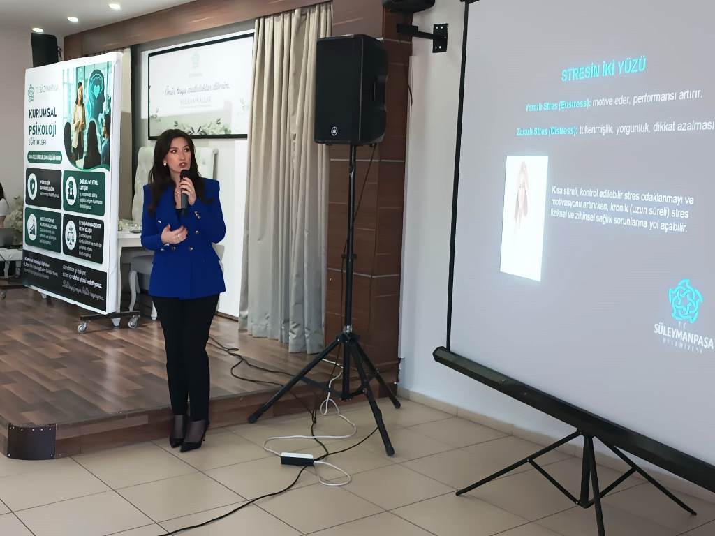 Süleymanpaşa Belediyesi’nden personele “stres yönetimi” eğitimi