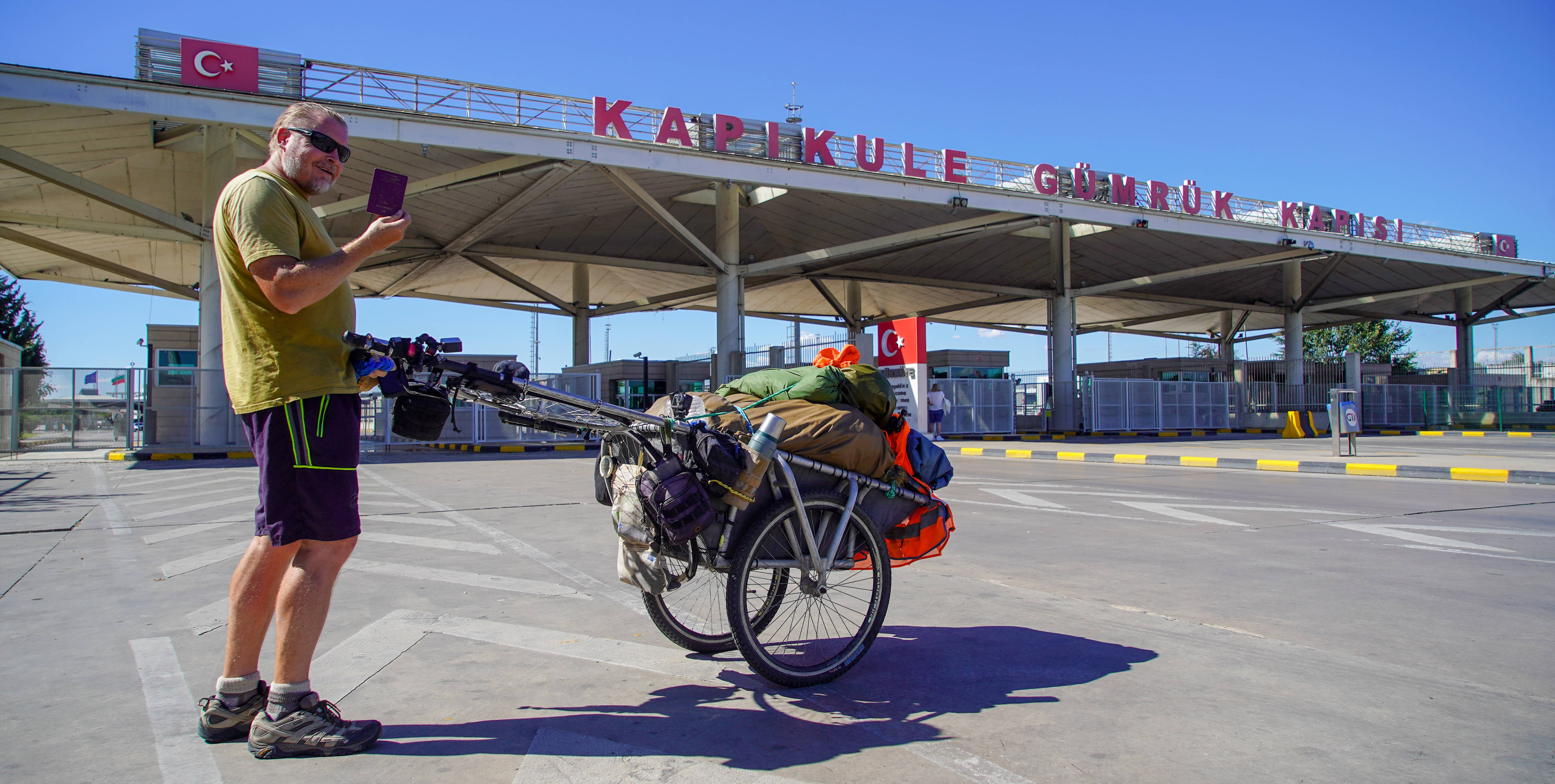 Adım Adım Dünyayı Gezen Bushby, Edirne’den Çıkış Yaptı