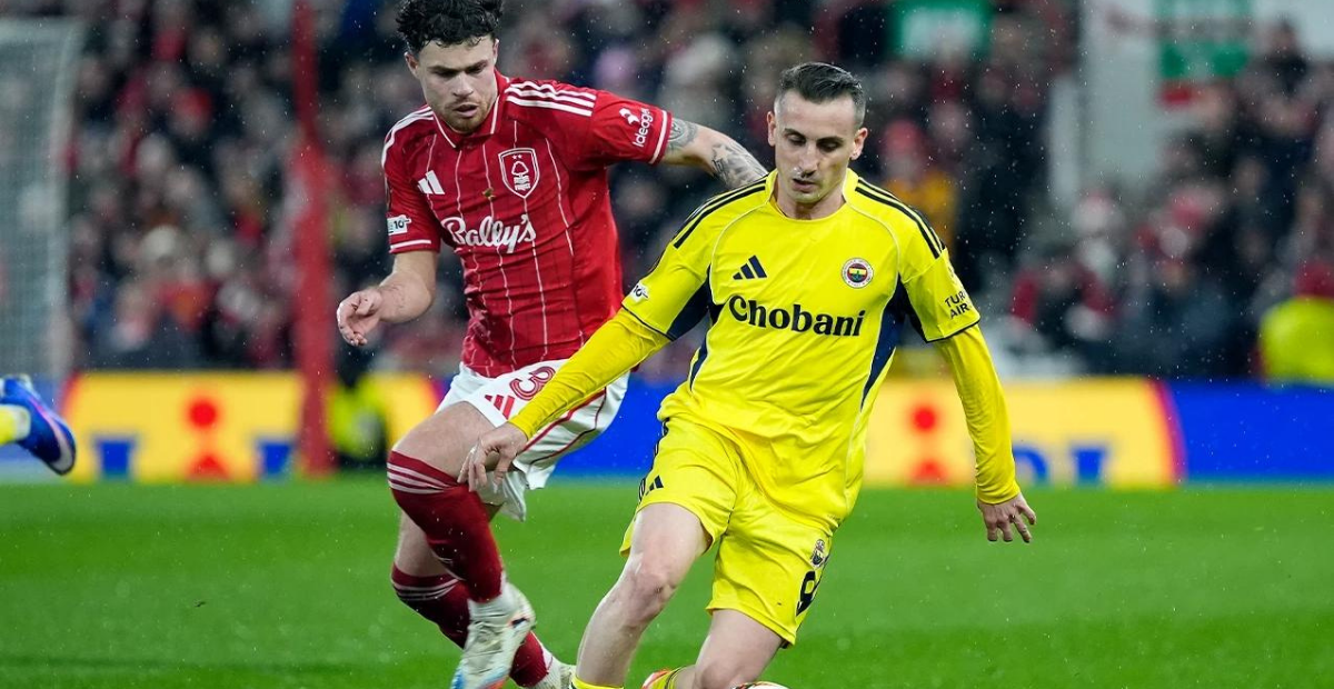 Fenerbahçe Avrupa’ya Veda Etti! İngilizler Teknik Direktörü Yerden Yere Vurdu