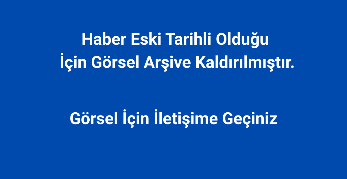 Hollanda Basınından Galatasaray’a Övgü, Ajax’a Sert Eleştiri